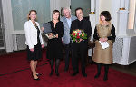 LR Bettina Vollath, Arch. Irene Kristiner, Arch. Hans Gangoly, Gertrude Celedin (mit dem Bauherrn).